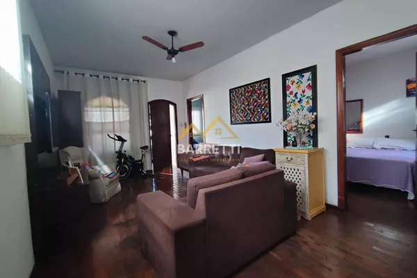 Casa à venda com 159 m², 3 quartos e 2 banheiros no Centro de Piracicaba - Foto 2