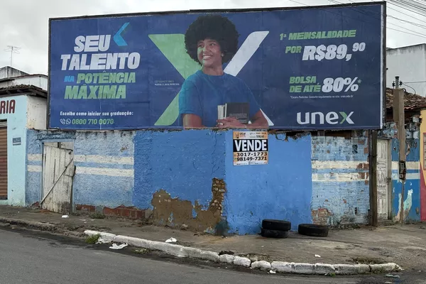 Terreno de esquina com 558,60 metros no Bairro São Vicente/Centro em Vitória da Conquista - Foto 6