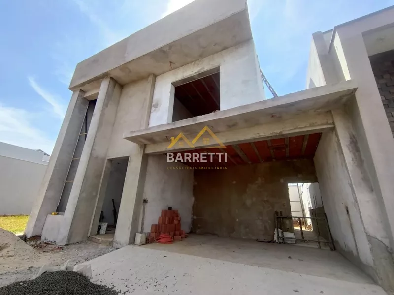 Casa à venda com 205m², 4 quartos (sendo 1 suíte), 4 banheiros e 4 vagas de garagem, localizada no Condomínio Park Unimep Taquaral - Foto Principal