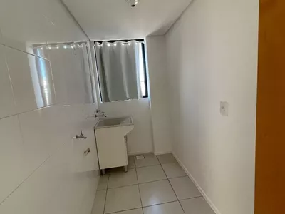 Apto primeiro andar, com elevador. Ed. Mαria Eduarda - Foto 17