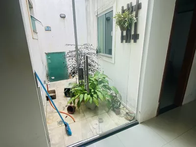 Vendo ótima casa no Boa Vista, 3 quartos sendo um com suíte, ampla garagem e muito mais - Foto 4