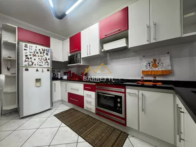 Casa à venda com 146,8m², 3 quartos (sendo 1 suíte), 3 banheiros e quintal - Foto 8