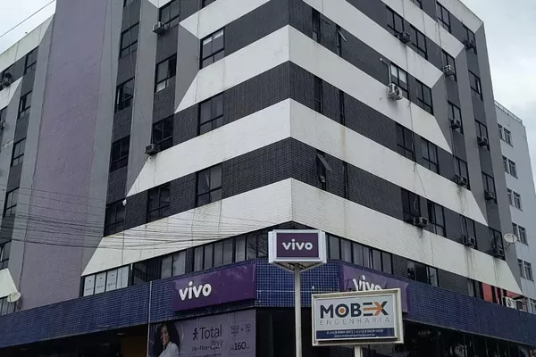 Sala Comercial à Venda no Ed. Gil Moreira, Bairro Recreio em Vitória da Conquista - Foto 3
