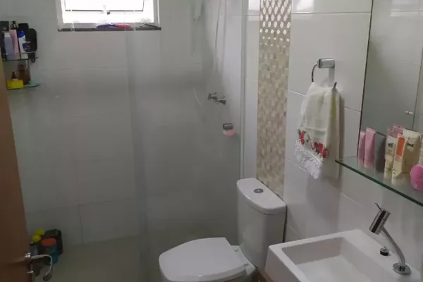 Casa de Alvenaria semi-mobiliada no Bairro Fraron - Foto 4