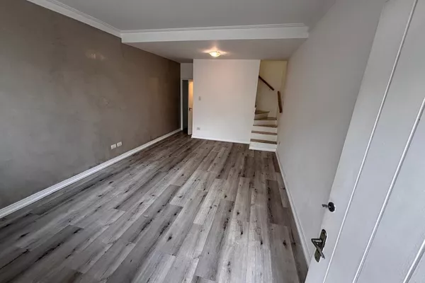 Casa de vila, assobradada com 3 quartos sendo 1 suite. - Foto 4