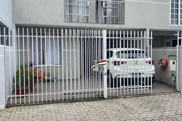 Sobrado em condominio para venda no Alto Boqueirão com 3 quartos, 75m² - Foto 1