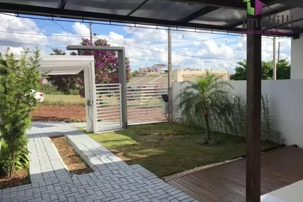 Casa de Alvenaria com sobra de terreno nos fundos - Foto 4