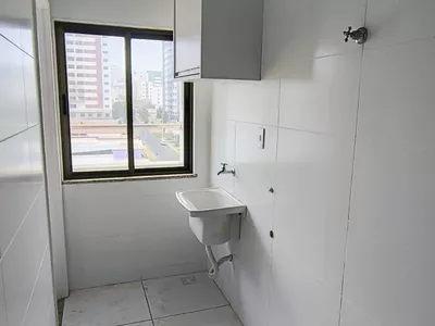 Apartamento de 3 quartos sendo 1 suíte com planejados na cozinha e em excelente localização no Ca - Foto 8
