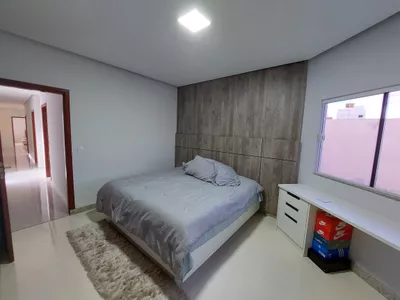 Casa de 4 suítes + dependência , cozinha e quartos planejados, piscina aquecida, energia solar ? - Foto 25