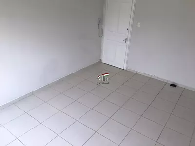 ÓTIMO TERRENO NO NOVO MUNDO PARA INVESTIMENTO À VENDA 1050m² COM 7 SALAS E 2 LOJAS - Foto 9