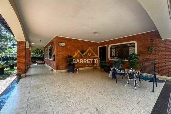Chácara à venda no bairro Santa Rita, com 307 m² de área construída, 4 quartos, piscina, área gourmet e 4 vagas de garagem - Foto 3