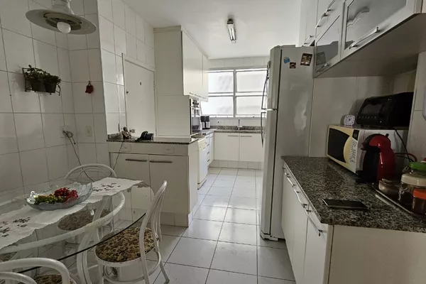 Apartamento em Moema com 131 m², com 3 quartos sendo 1 suíte. - Foto 5