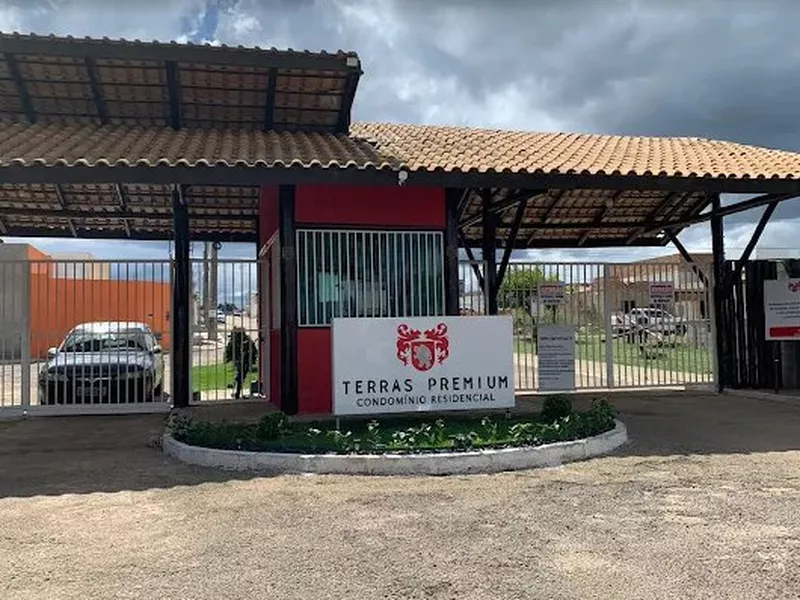 Casa 3 quartos sendo 1 suíte no Condomínio Terras Premium, perto do anel viário, saída para Anag - Foto Principal