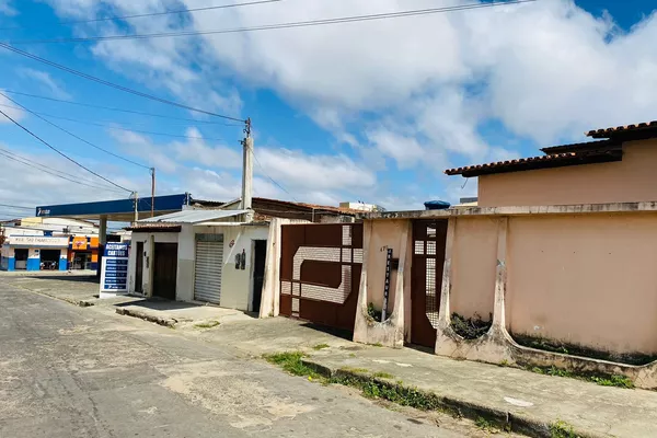 Casa à venda, com 408M² de terreno na área comercial do bairro Alto Maron, Vitória da Conquista, - Foto 4