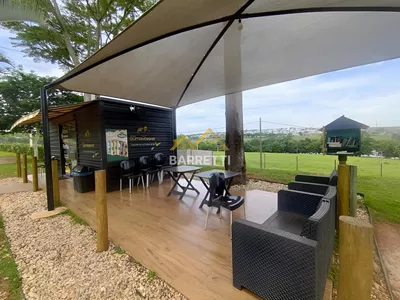 Sobrado à venda, com 305m², 3 suítes, 5 banheiros, piscina e 4 vagas de garagem no condomínio Villa D'Aquila - Foto 55