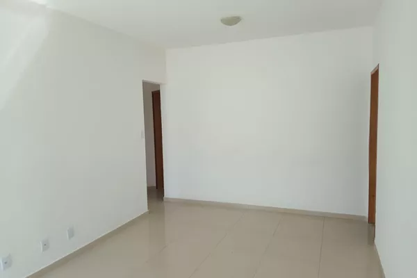 Apartamento térreo com quintal com 3/4 sendo 1 suíte a 50 mts do Shopping Conquista Sul em Vitór - Foto 6
