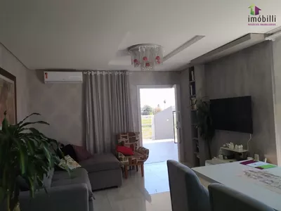 Casa com Piscina no Bairro São Francisco - Foto 4