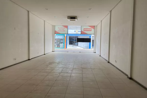 Prédio para locação, Centro, Vitória da Conquista, BA - Foto 4