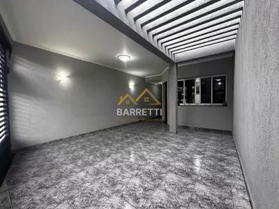 Casa à venda com 146,8m², 3 quartos (sendo 1 suíte), 3 banheiros e quintal - Foto 2