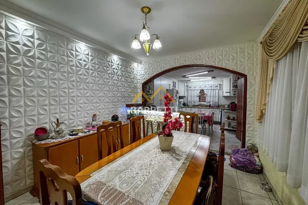 Casa à venda com 200m², 3 quartos, 3 vagas de garagem e piscina no bairro Santa Terezinha - Foto 5