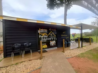 Sobrado à venda, com 305m², 3 suítes, 5 banheiros, piscina e 4 vagas de garagem no condomínio Villa D'Aquila - Foto 54