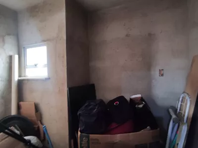Casa Duplex (solta) com 5/4 sendo 1 suíte, com garagem para 4 carros no Bairro Felícia na região - Foto 24