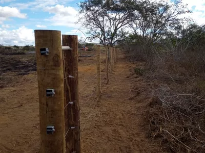 VENDO OU TROCO Sítio de 20 mil m² dentro de cond. fechado já com cerca, no Terra Estância das Ro - Foto 6