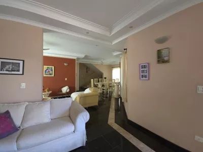 Sobrado à venda de 282m² com 4 quartos suítes, 6 banheiros, piscina e 6 vagas de garagem no condomínio Terras de Piracicaba IV - Foto 7