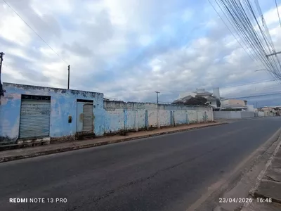Terreno na Av. Pará esquina, parte de cima, esquina com a Av. Paramirim. 3 terrenos urbanos com 300 - Foto 6