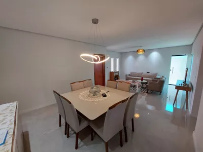Casa de 4 suítes + dependência , cozinha e quartos planejados, piscina aquecida, energia solar ? - Foto 3