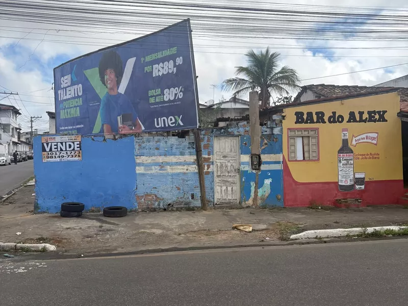 Terreno de esquina com 558,60 metros no Bairro São Vicente/Centro em Vitória da Conquista - Foto Principal