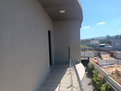 Casa de 2 pavimentos com 4 quartos sendo 3 suítes + dependência + espaço gourmet em condomínio f - Foto 35