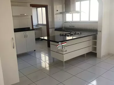 Apartamento com 4 quartos no Àgua Verde - Curitiba para locação - Foto 19