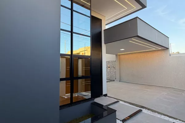 Casa Térrea de Alto Padrão com 4 quartos, sendo 3 suítes - Bairro Boa Vista - Vitória da Conquis - Foto 2