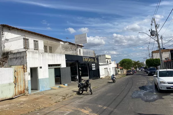 Ótimo Apartamento de 115,85M2 para ponto comercial, de frente para rua Nilo Peçanha e perto da Av - Foto 5