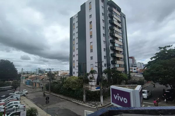 Sala Comercial à Venda no Ed. Gil Moreira, Bairro Recreio em Vitória da Conquista - Foto 1