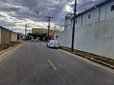 Terreno de 432m² à 100 metros da Juracy Magalhães e Próximo a J. Bruno Mat. Construção, Felíc - Foto 3