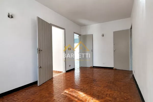 Casa à venda com 121 m² na Vila Independência, com três quartos, dois banheiros e edícula - Foto 3