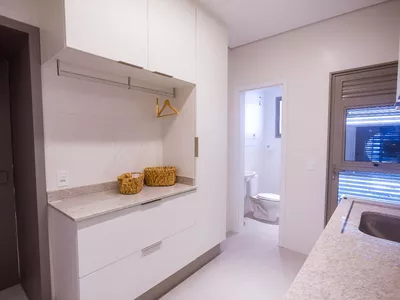 Apartamento alto padrão 170 m², com 4 quartos sendo 2 suítes, 3 vagas de garagem - Foto 9