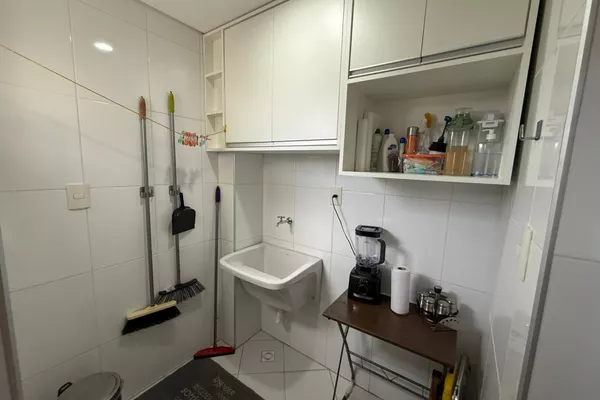 Apartamento com panejados de 2 dormitórios no último andar em B. Candeias em Vitória da Conquista - Foto 4