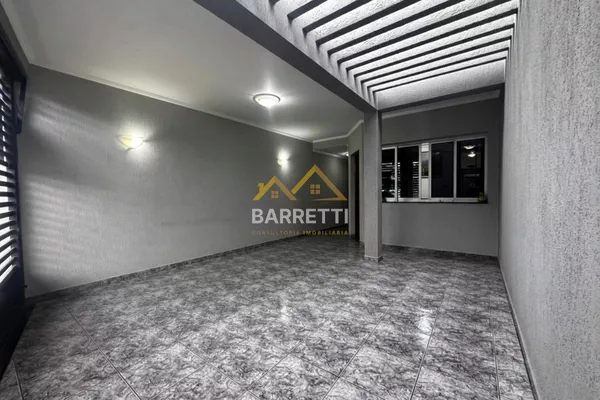 Casa à venda com 146,8m², 3 quartos (sendo 1 suíte), 3 banheiros e quintal - Foto 2