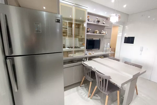 Apartamento à venda 3 suítes, porteira fechada, 2 vagas soltas de garagem , condomínio com lazer - Foto 4