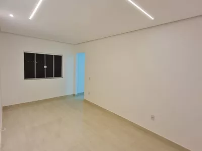 Casa duplex 3 suítes sendo 1 com closet e outra com varanda + vaga de garagem para 4 carros com 1 - Foto 47