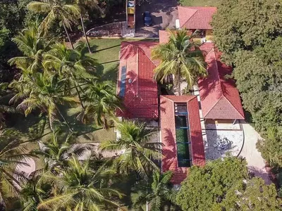 Casa à venda no condomínio Vila Romana, com 357m², 4 suítes e paisagismo completo - Foto 2