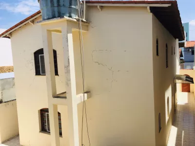 Casa bastante ampla com terreno de 320 m² e 327.80 m² de área construída em ótima localizaçã - Foto 12