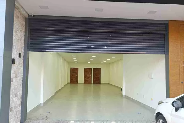 Ponto com 145 m² na Av. Frei Benjamim para locação, Brasil, Vitória da Conquista, BA - Foto 2
