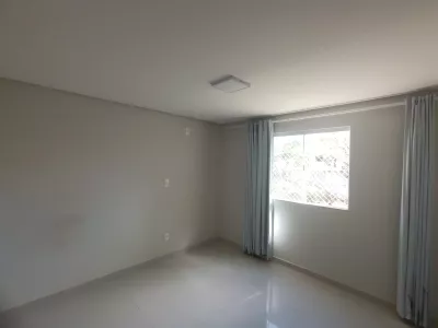 Casa duplex de 3 quartos sendo 2 suítes, piscina, espaço gourmet com churrasqueira depósito e ban - Foto 21