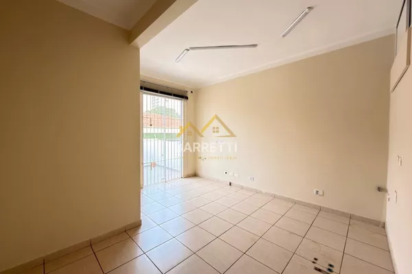 Sala Comercial para Locação no Bairro Alto - 18m² com Banheiro Privativo - Foto 1