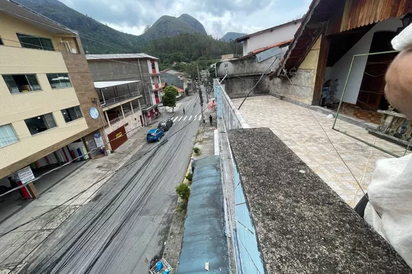 Prédio + Loja para venda-coracao-de-olaria,  Olaria, Nova Friburgo - Foto 1