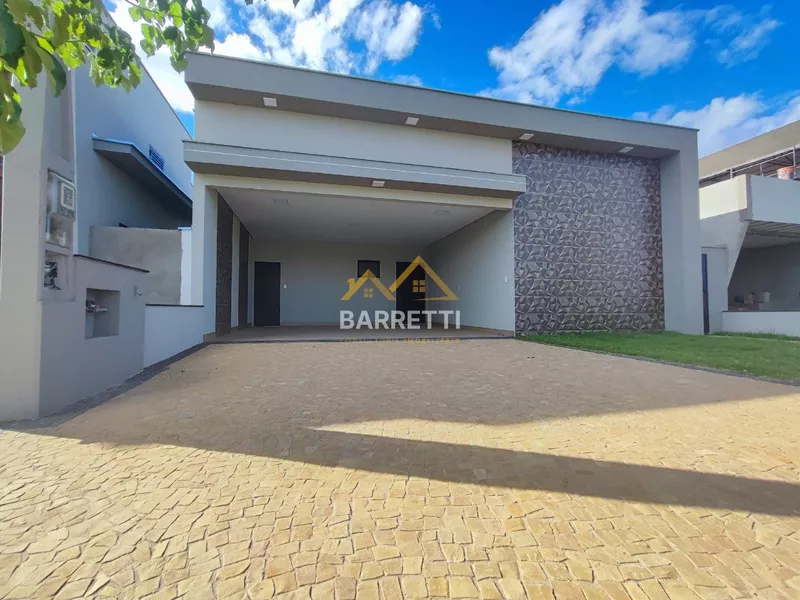 Casa à venda no Condomínio Belmonte com 3 quartos, sendo 1 suíte, 4 banheiros, piscina e 4 vagas de garagem - Foto Principal